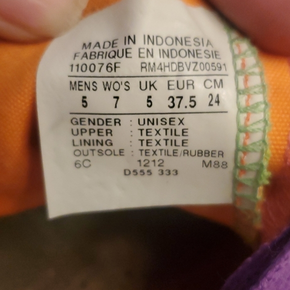 Colorful Converse size 7 - Picture 9 of 11